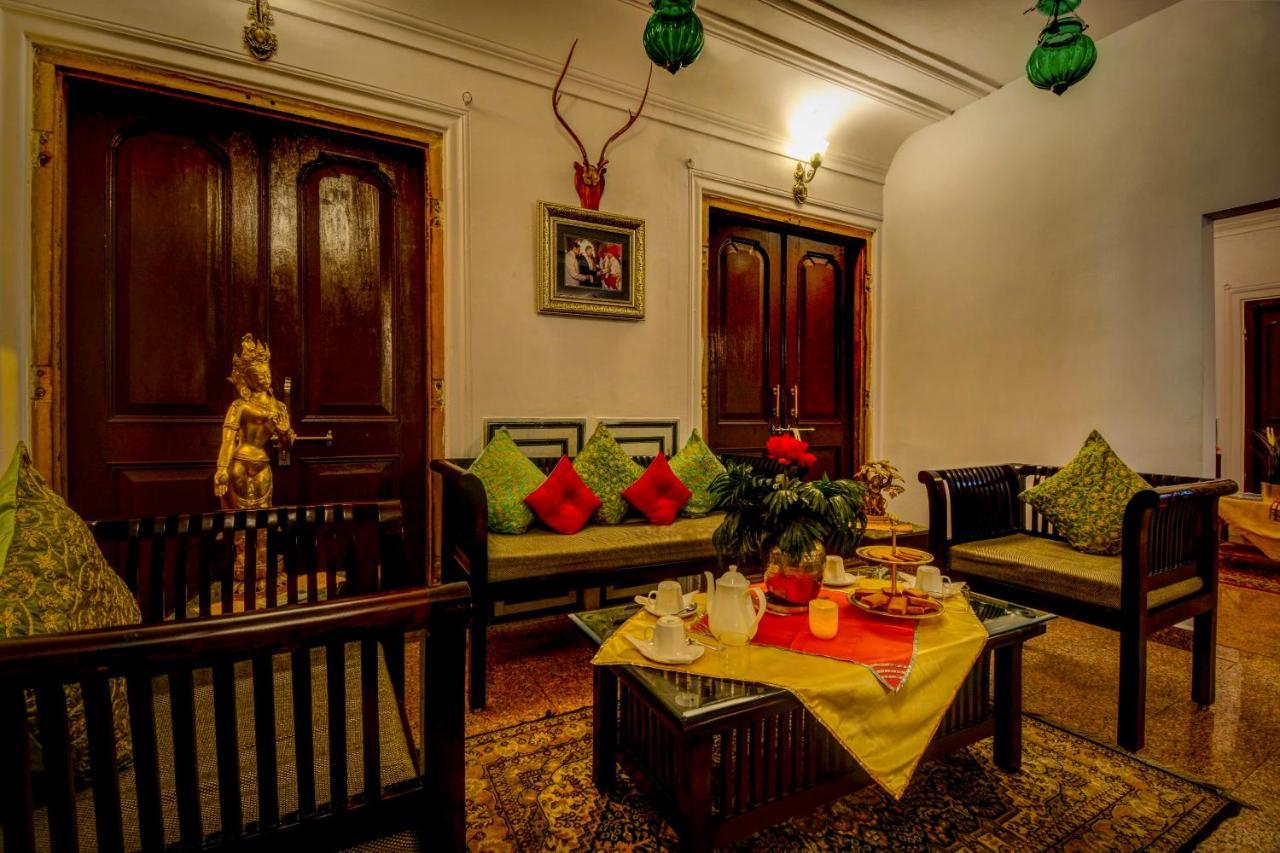 The Umaid Vilas Royal Heritage Haveli Jaipur Eksteriør bilde