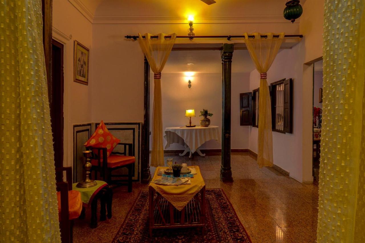 The Umaid Vilas Royal Heritage Haveli Jaipur Eksteriør bilde